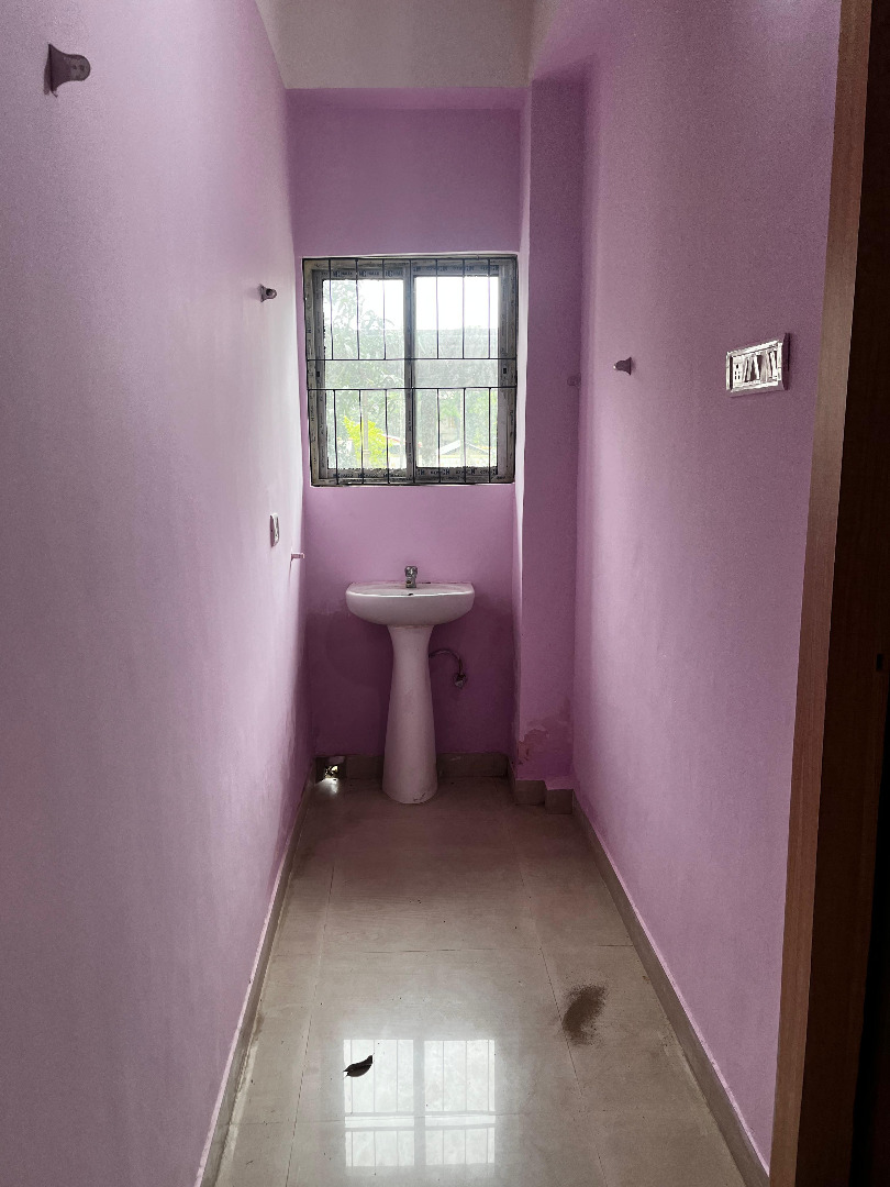 Unfurnished 2bhk in Panjabari Road, Barbari Village, Guwahati, Assam, India for Rent